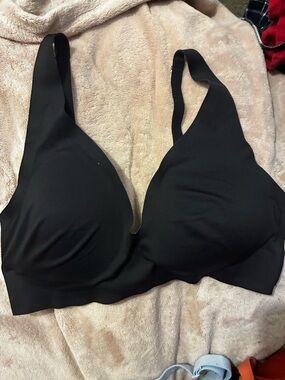 💰5/$10 Black Seamless Plunge Bra - Women Intimates & Sleepwear